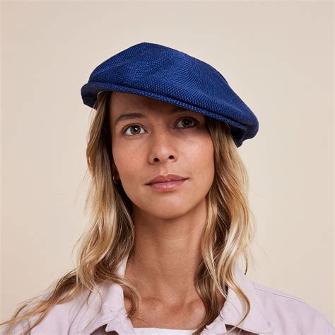 maison laulhere beret.